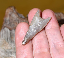 African Neolithic Stone Projectile Knapped Arrowhead Point Sahara Desert, Africa