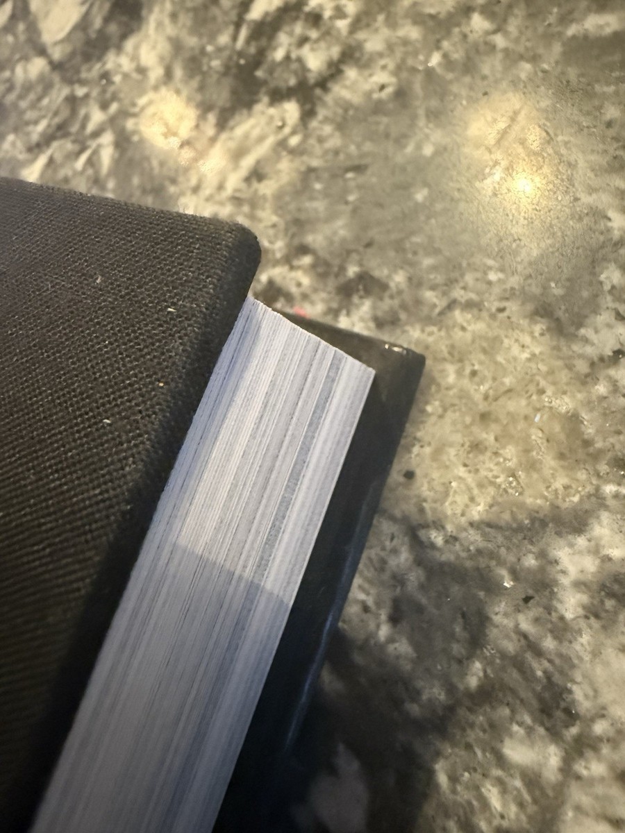 洋書 Forgotten Flies : The Complete Sportsman Amazon.co.jp