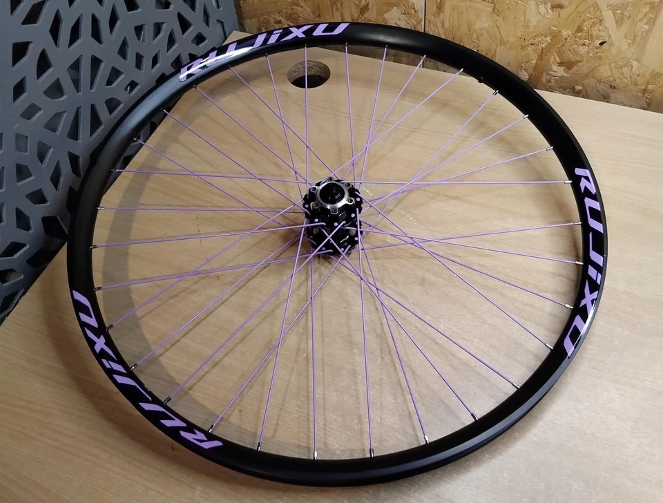 High-Strength Mountain Bike Wheel Set 27.5 Inch Disc Brake 32 Holes 30x584 - Image 2 of 4