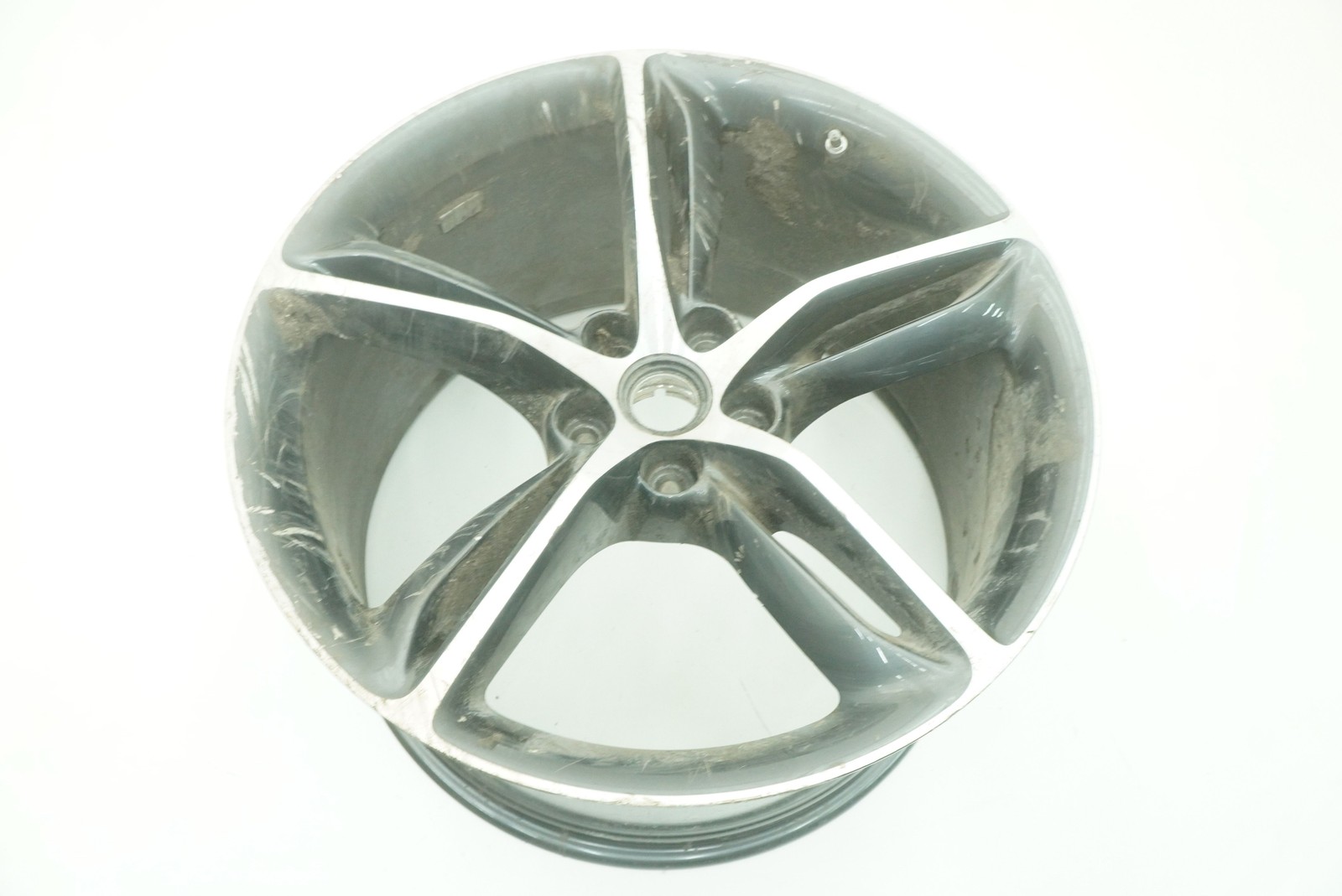 Ferrari 296 2024 Rear Right Wheel Gray P/N 986224