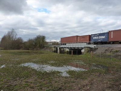 Foto 6x4 Heck eines Güterzuges in Hams Hall Blyth End A Container c2018
