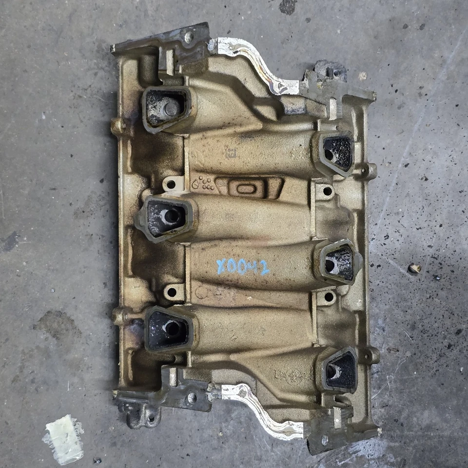 06-11 Chevy Impala 06-10 Pontiac G6 3.5L LZ4 Colector de admisión inferior y pernos Foto 2 de 2