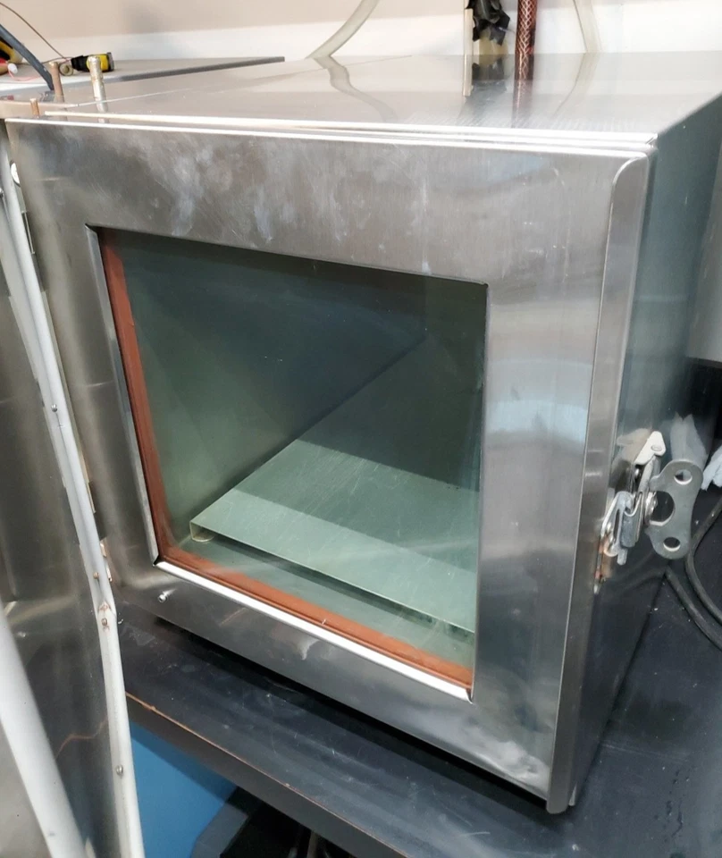 Horno de vacío VWR Scientific 1430D 225C 1,7 cuft 12"x20"x12" interior dim Foto 4 de 4