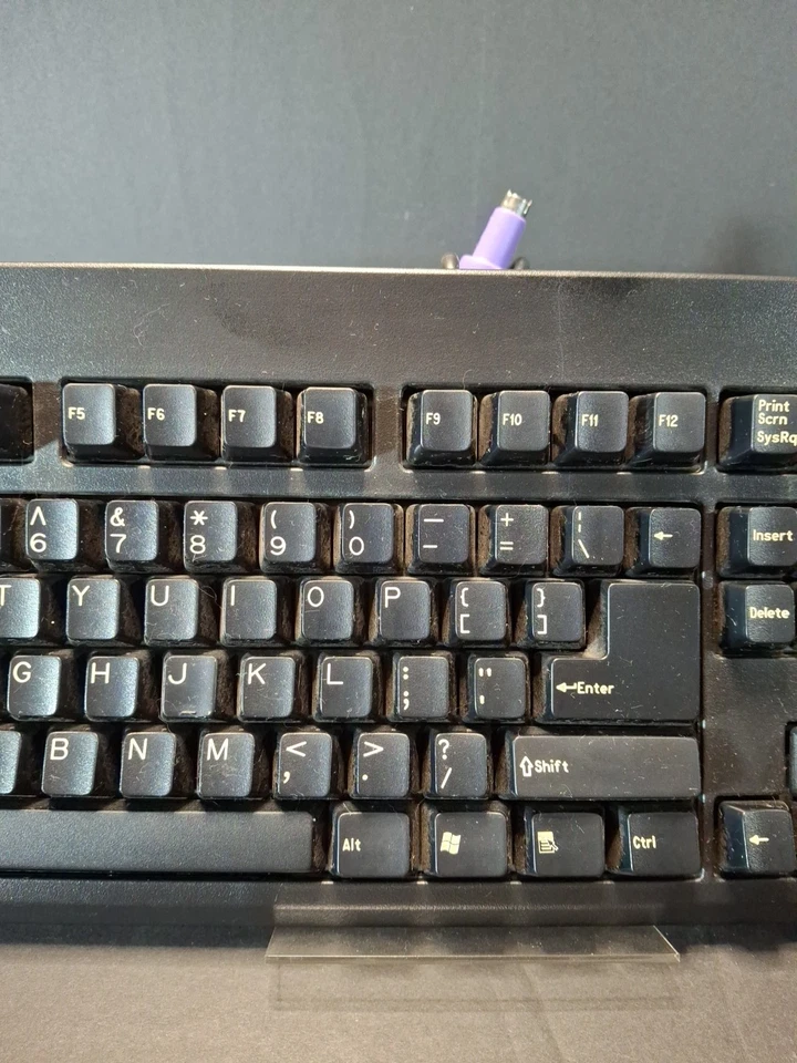 Vintage Keytronic E06101D201B-C Wired Keyboard K4 - Image 3 of 4