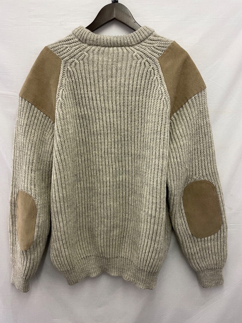 Men's HOUSE OF BRUAR 100 pure new wool jumper with suede trim. UK XXL