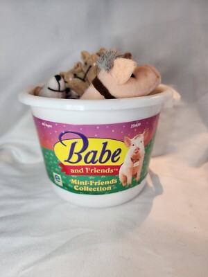 1998 BABE AND FRIENDS BUCKET OF FRIENDS (SIX PLUSHES AND A BUCKET)