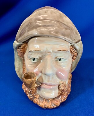 LARGE SEA CAPTAIN SMOKING A PIPE ANTIQUE PORCELAIN TOBACCO HUMIDOE