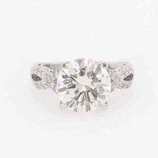 White Round Cut Simulated Sapphires Prong Style Women's Engagement Wedding Ring
