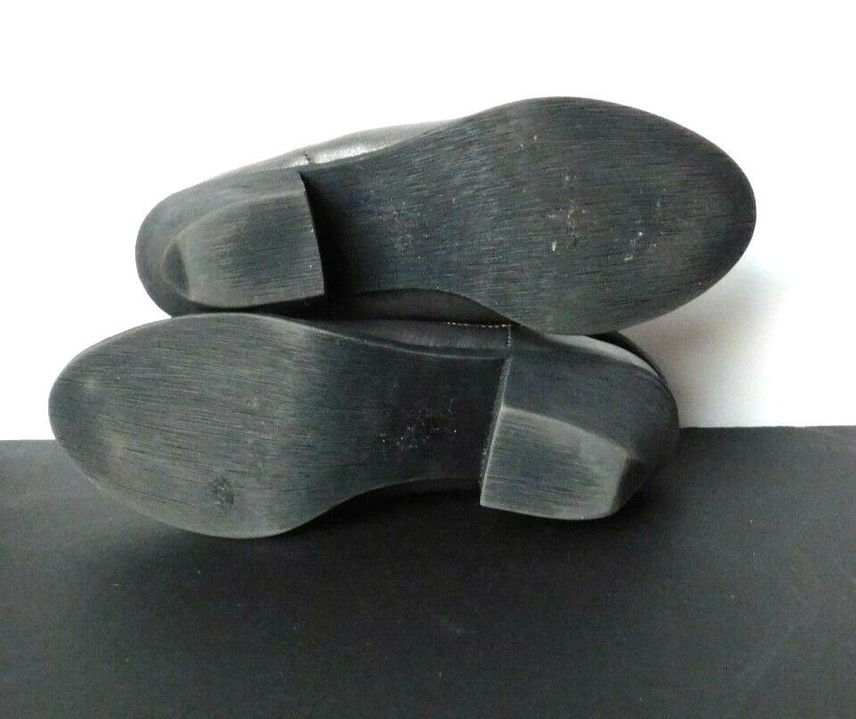 Womens ankle boots SIZE 7.5 BLOWFISH ANKLE ZIPPER SILVER DISTRESSED