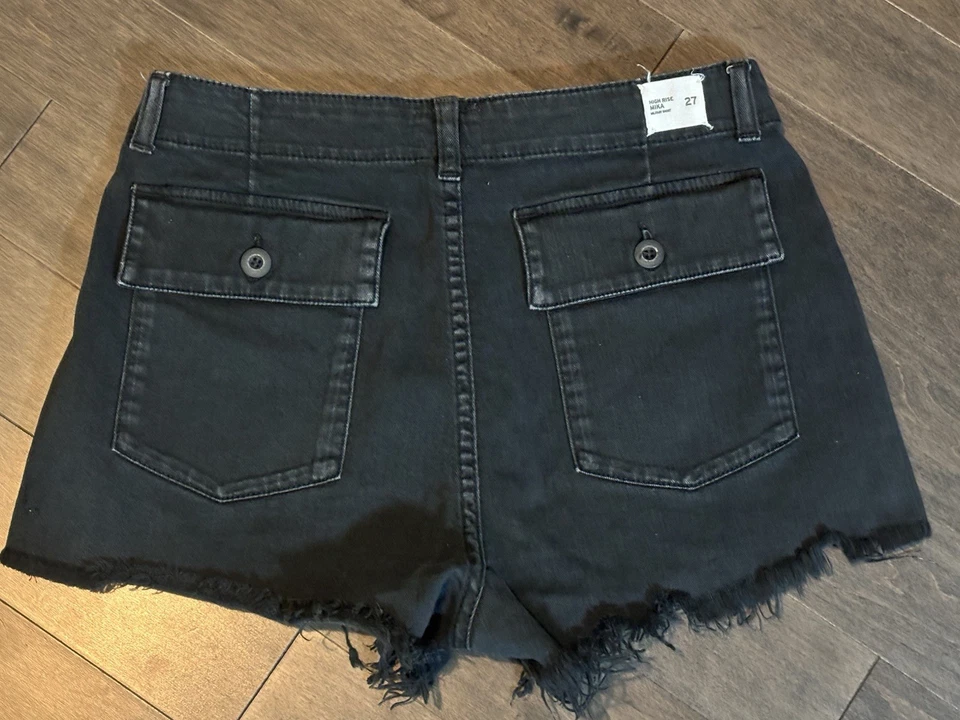 Shorts militar feminino Hudson Mika cintura alta bainhas desgastadas botão mosca preto 27 LN - Imagem 2 de 4