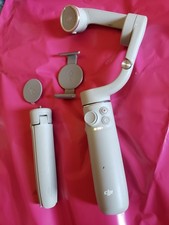DJI OM 5 Smartphone Gimbal Stabilizer