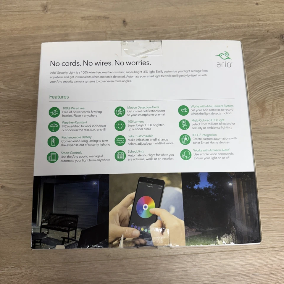 Arlo ALS1101 Security Light System with 1 Wire-Free Smart Light - Image 4 of 4