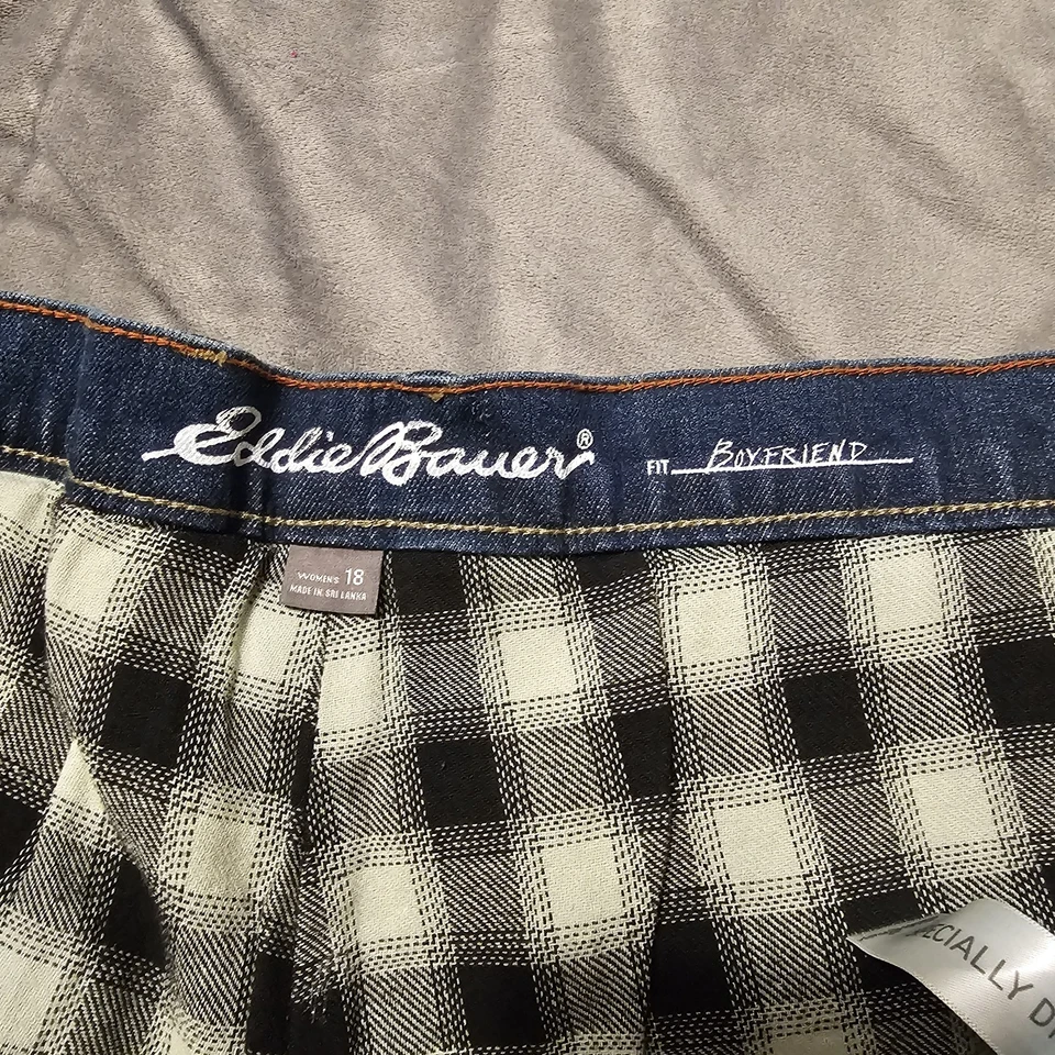 NEW Eddie Bauer Flannel Lined Jeans Womens Sz 18 Boyfriend Fit Denim NWT - Image 4 of 4