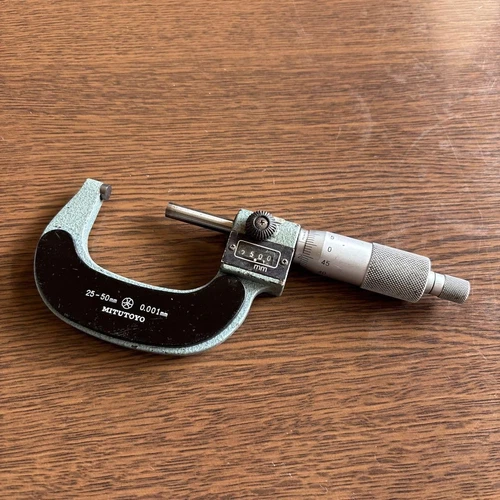 Mitutoyo Micrometer 25-50 mm 0.001 mm Precision Measuring Tool Made in Japan