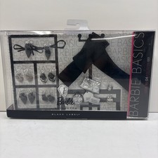 Barbie Basics Black Label Look 04 Collection 001 Shoes and Accessories Set NEW