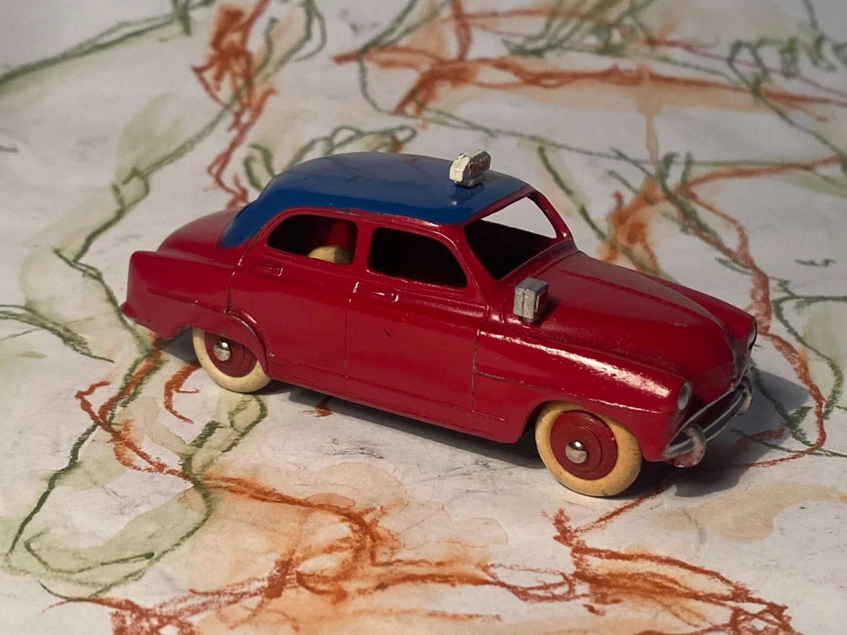 Dinky Toys France – Simca 9 Aronde U24 – Miniature Ancienne Collection