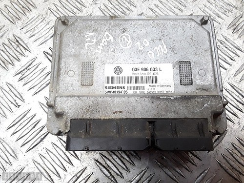 VW POLO STEUERGERÄT STEUERGERÄT 1200BENZIN 03E906033L Bj 2002