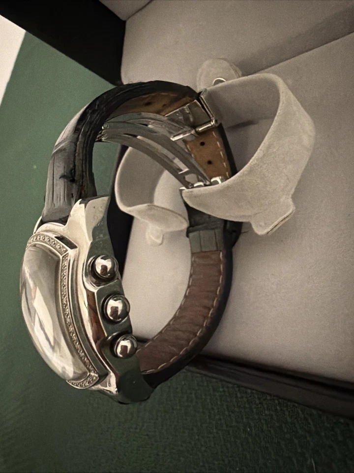 Женские часы-хронограф AQUA MASTER с бриллиантовой рамкой и датой и кожаным ремешком - Изображение 3 из 4