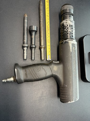 Matco Tools Pneumatic Air Hammer MT1815 Kit Heavy Duty, With Mac/cornwell Bits