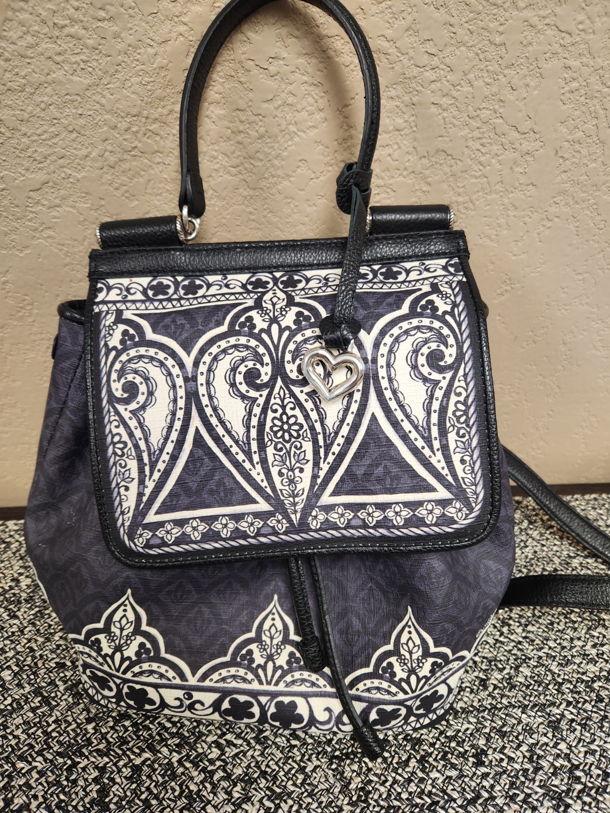 MOCHILA BANDOLERA CONVERTIBLE BRIGHTON JASMINE CASABLANCA