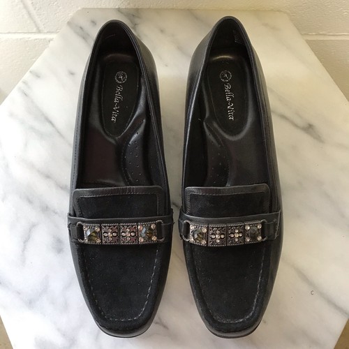 BELLA VITA Womens Black Slip On Leather Loafer Shoes Jeweled Band Size 8 - Picture 3 of 10