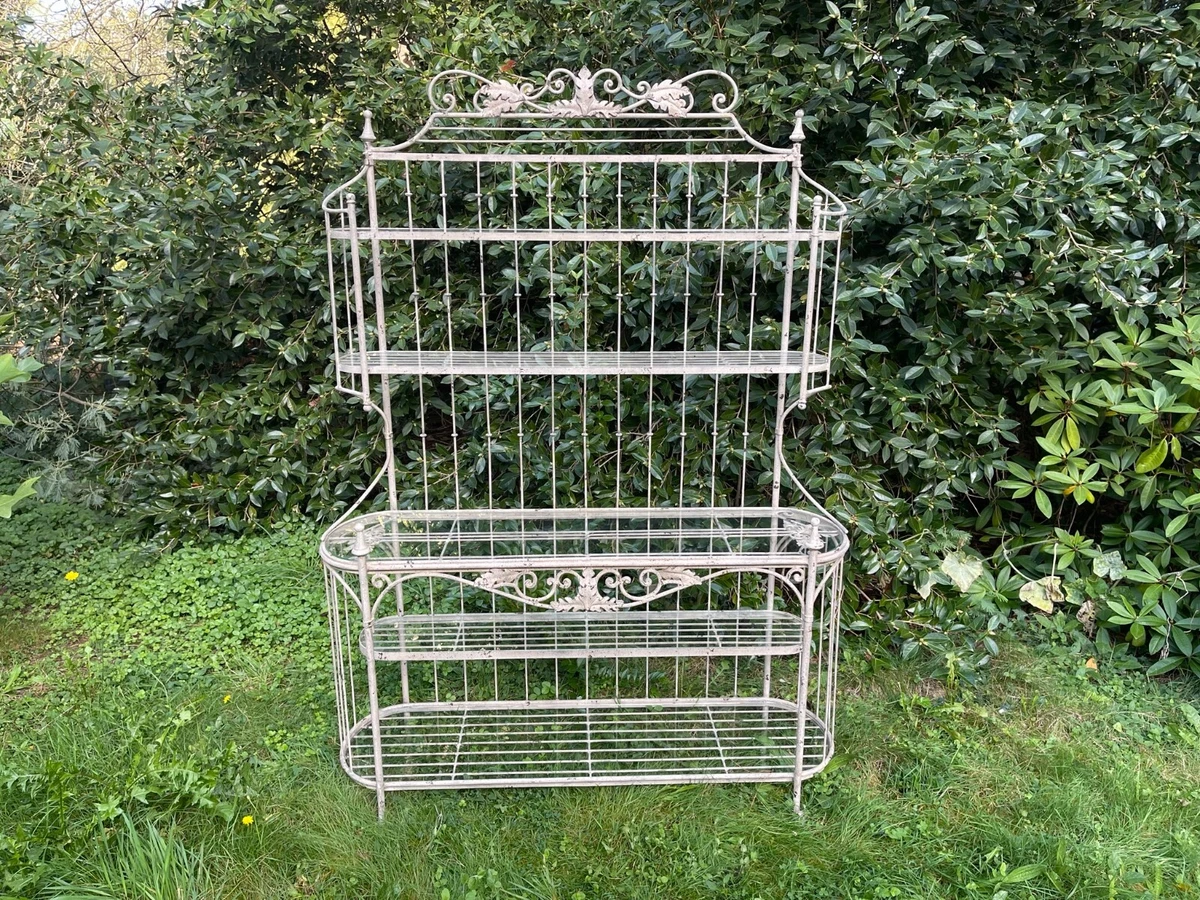 Etagere De Boulangerie Ancienne En Fer , Laiton Et Fonte , V