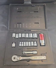 CRAFTSMAN 1/4 & 3/8 DRIVE SOCKET WRENCH SET 9-33234 18 Pc. SAE -V- Series USA