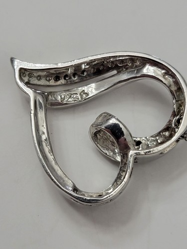 Collar Corazón Abierto Diamante Blanco y Negro Plata de Ley con Cadena de 18" - Imagen 12 de 15