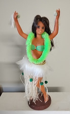 Vintage 1983 12  Hawaiian Hula Girl Tiki Doll Aloha Grass Skirt MARUE  GERTZ''