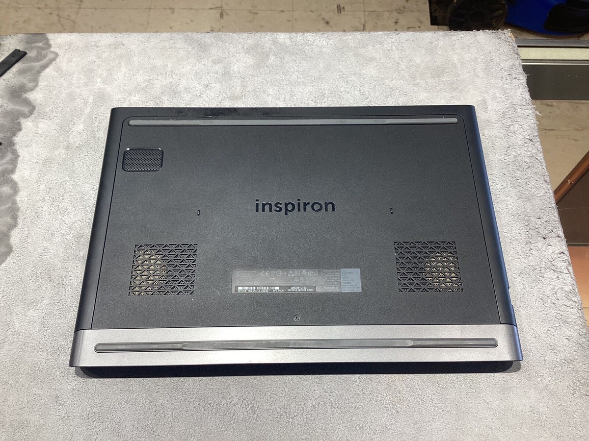 Dell Inspiron 15 7000 Gaming Laptop PC P65F CORE i5 7th Gen Dell Inspiron 15 7000 Gaming Laptop PC P65F CORE i5 7th Gen