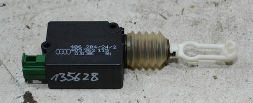 AUDI A3 8L Bj 2001  Stellmotor ZV Heckklappe 4B9962115 #135628-G622