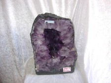 amethyst geode cave cathedral quartz vug Brazil purple Aa9