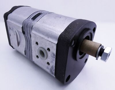 Rexroth 0510 465 340 (AZPFF-11-008/008LCN2020PX-S0585) Außenzahnradpumpe -unused