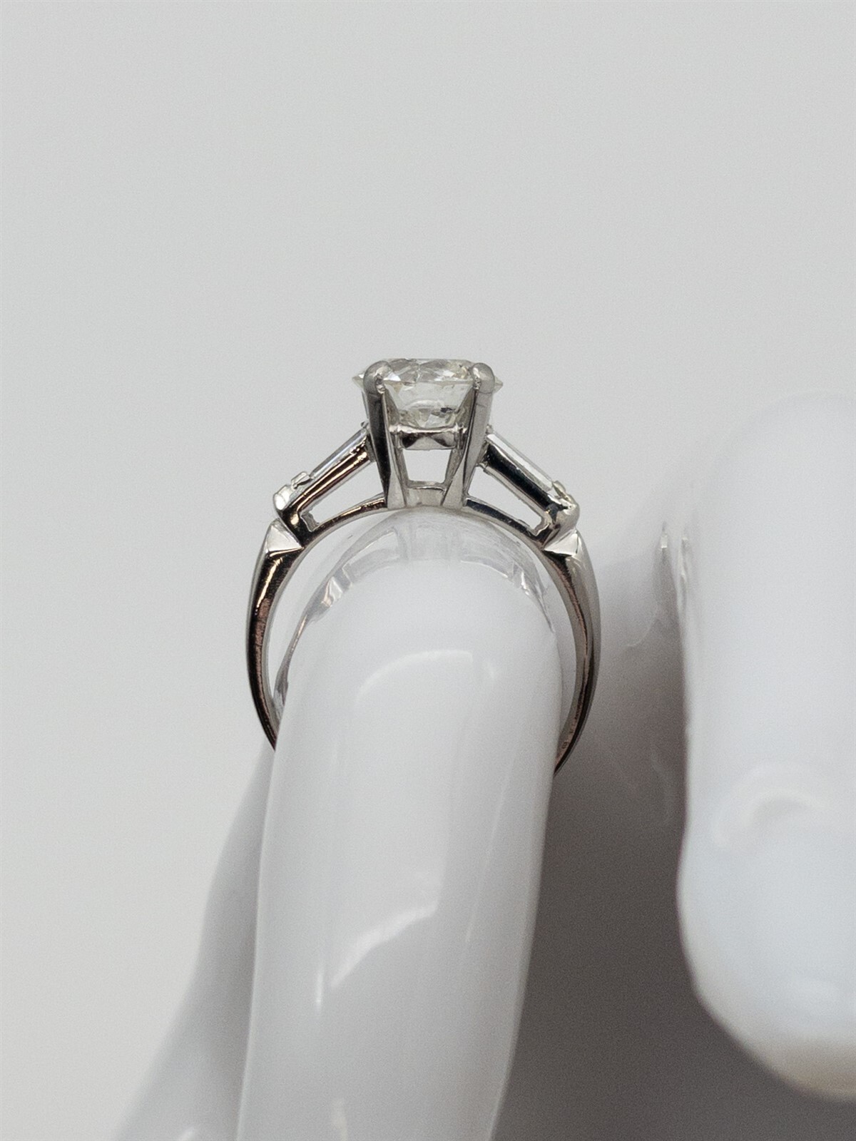 Vintage 40,000 3.33ct Round Brilliant Natural Diamond Platinum Wedding