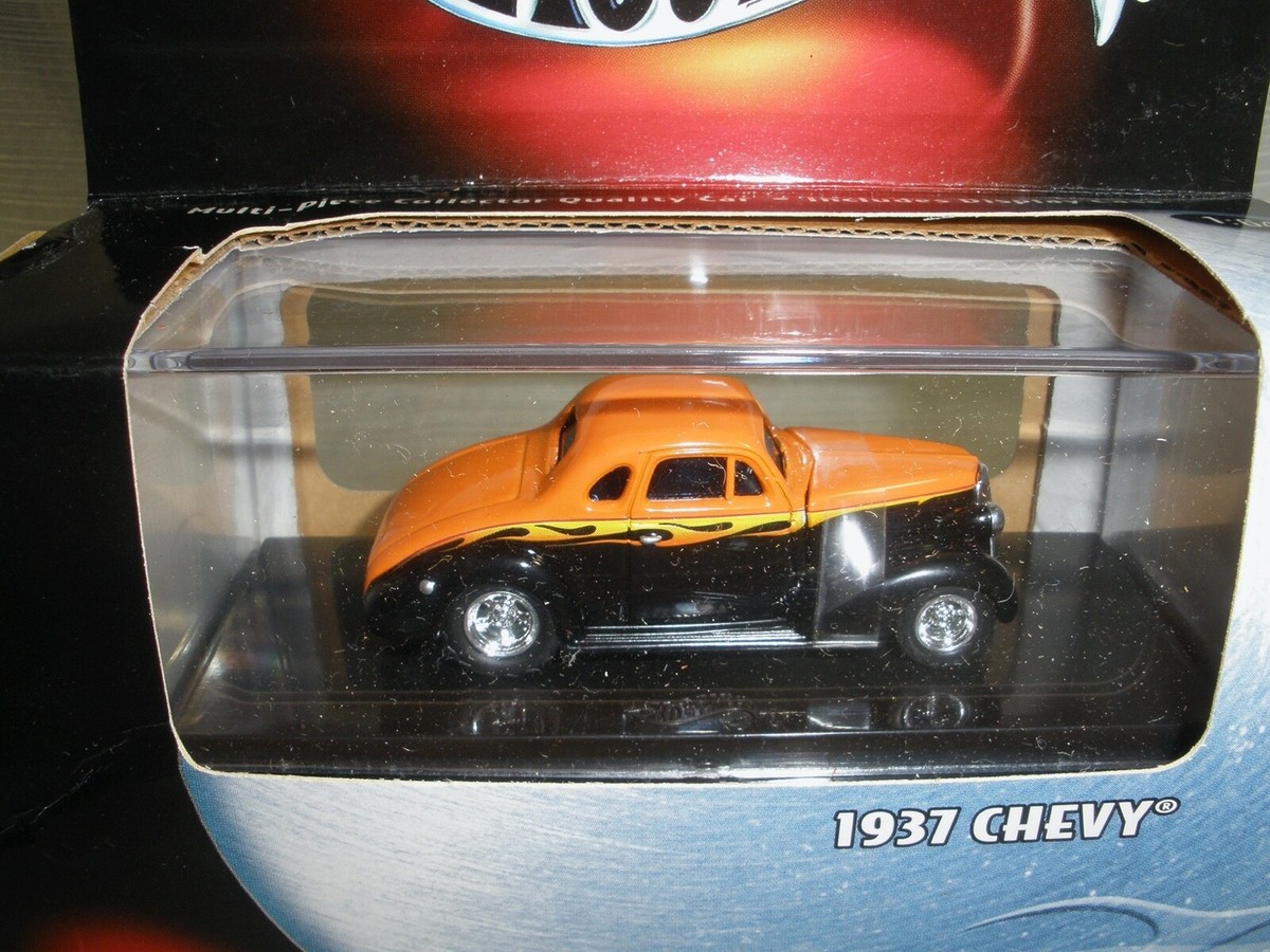NAPA 1937 Chevy ミニカー 1937 Chevy Cabriolet, AMT 31034 (2000)