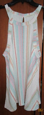Above & Beyond Sless Tunic Top Sz Large Rayon Poly Spandex Bust 39 Length 24 in