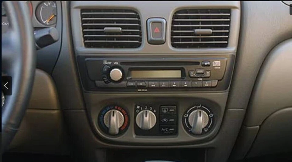 Car Fascia Stereo Radio Bezel Panel Frame DVD Trim For Nissan Sentra 2001-2006 — 第 3/4 张图片