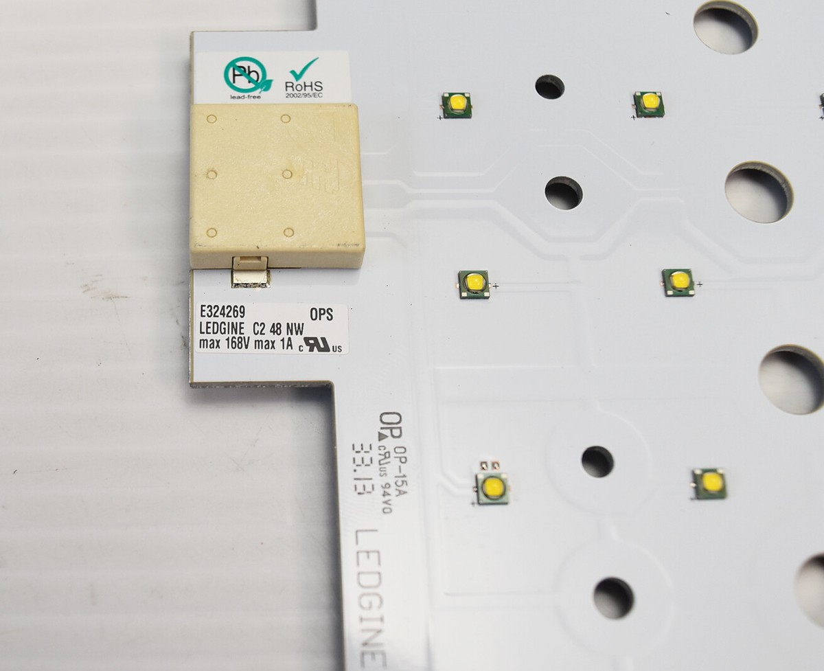 Philips E324269 LEDGINE C2 48 LED NW Natural White 441137079380