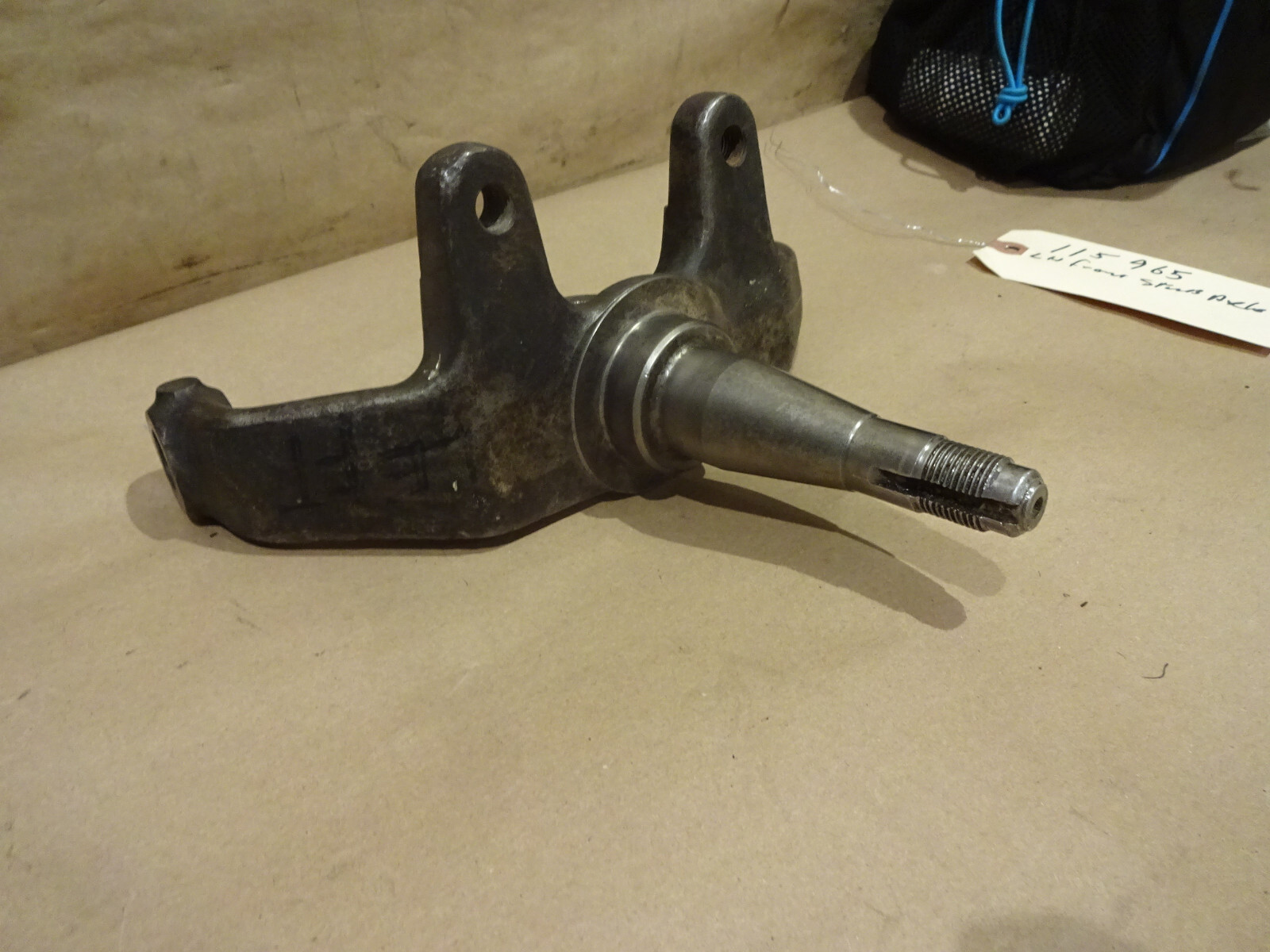Ferrari 308 - LH Front Stub Axle - P/N 115965
