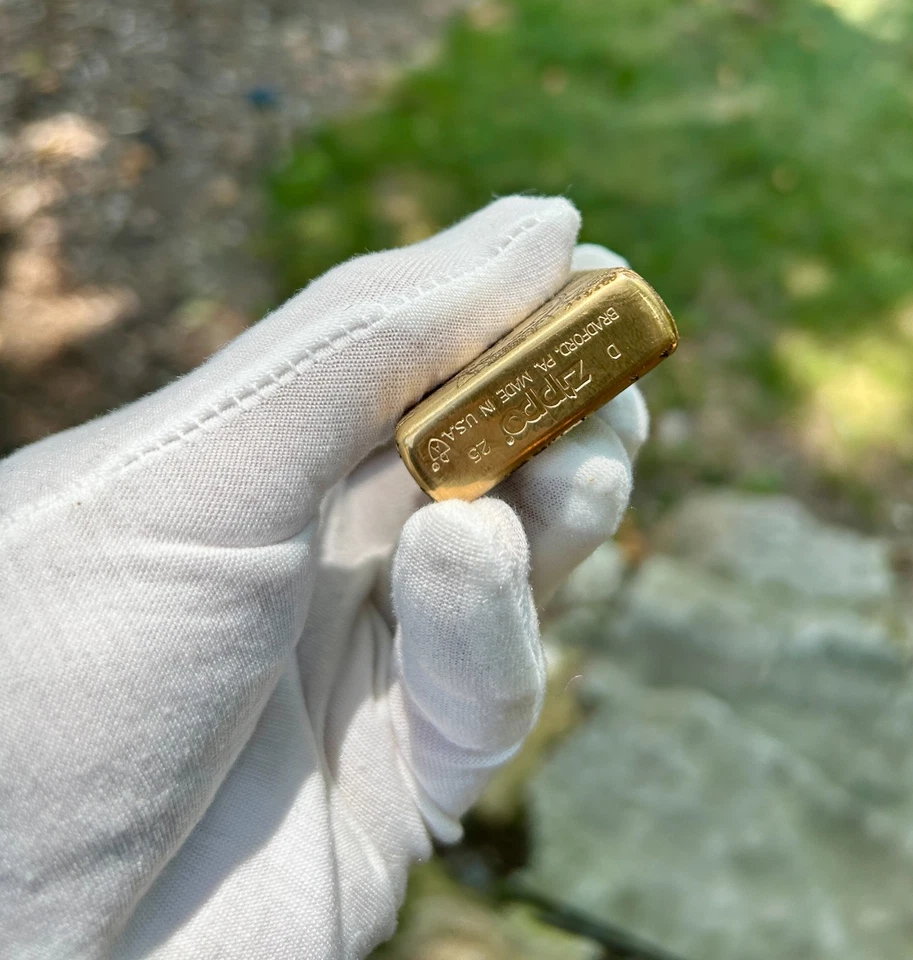 Bandera de Barbanegra armadura de latón Zippo | Grabado profundo de 4 lados | Pirata Jolly Roger Foto 3 de 4