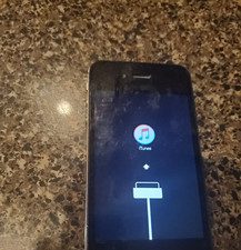 Apple iPhone 4 Black 8GB A1387