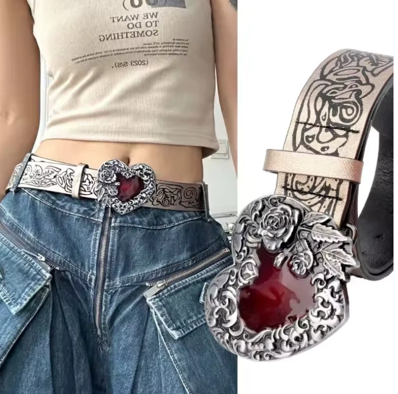 Cinturón Gótico Western Hebilla Corazón - Gema Roja Floral Grabado Punk Estilo Vaquero Foto 4 de 4
