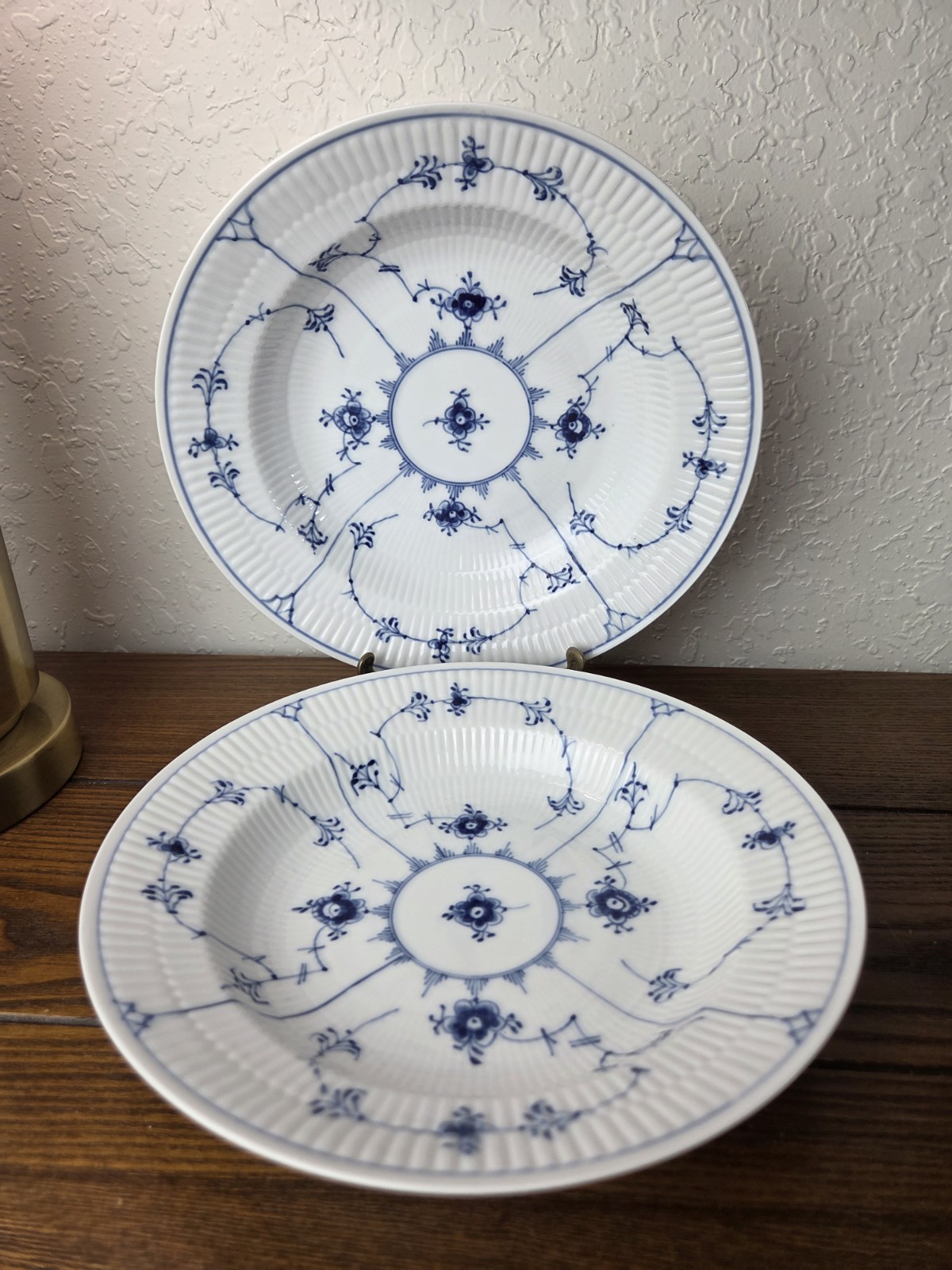 ROYAL COPENHAGEN Blue Fluted Plain 165 Large Rim 9 1/4