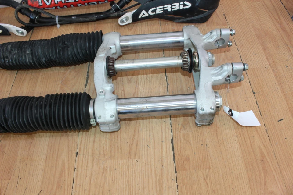 Honda XR250R 2003 horquillas delanteras/triples abrazaderas/manillar Foto 2 de 4