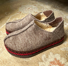 EUC UGG Tasman Women's 6 Gray/Red Wool Slip-On Slippers Shoes Rubber Sole