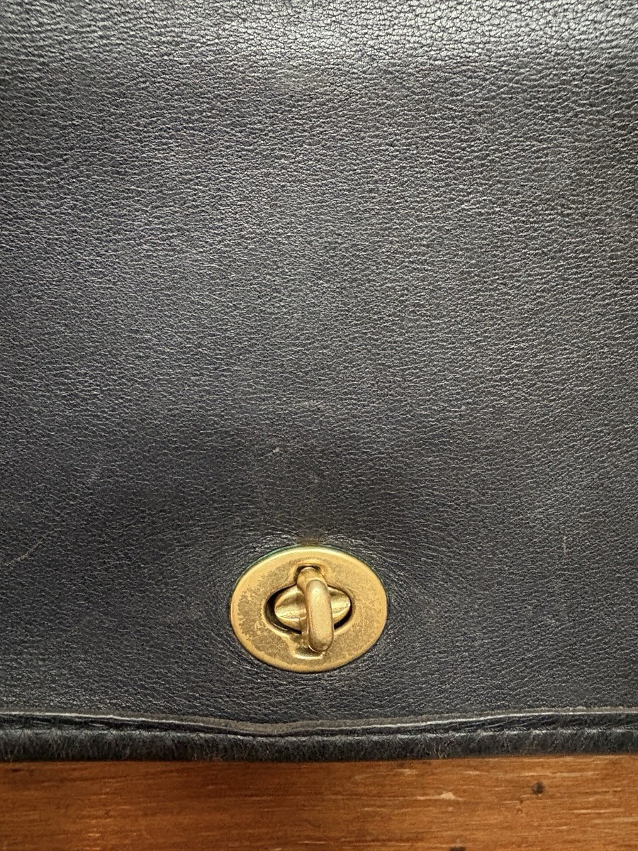Coach Vintage 9755 Leather Penny Pocket Purse Crossbody Bag Black