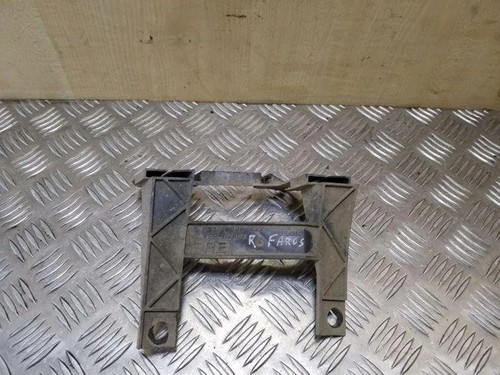 VW TRANSPORTER V T5 Minibus / passenger Scheinwerferabdeckung 26061226