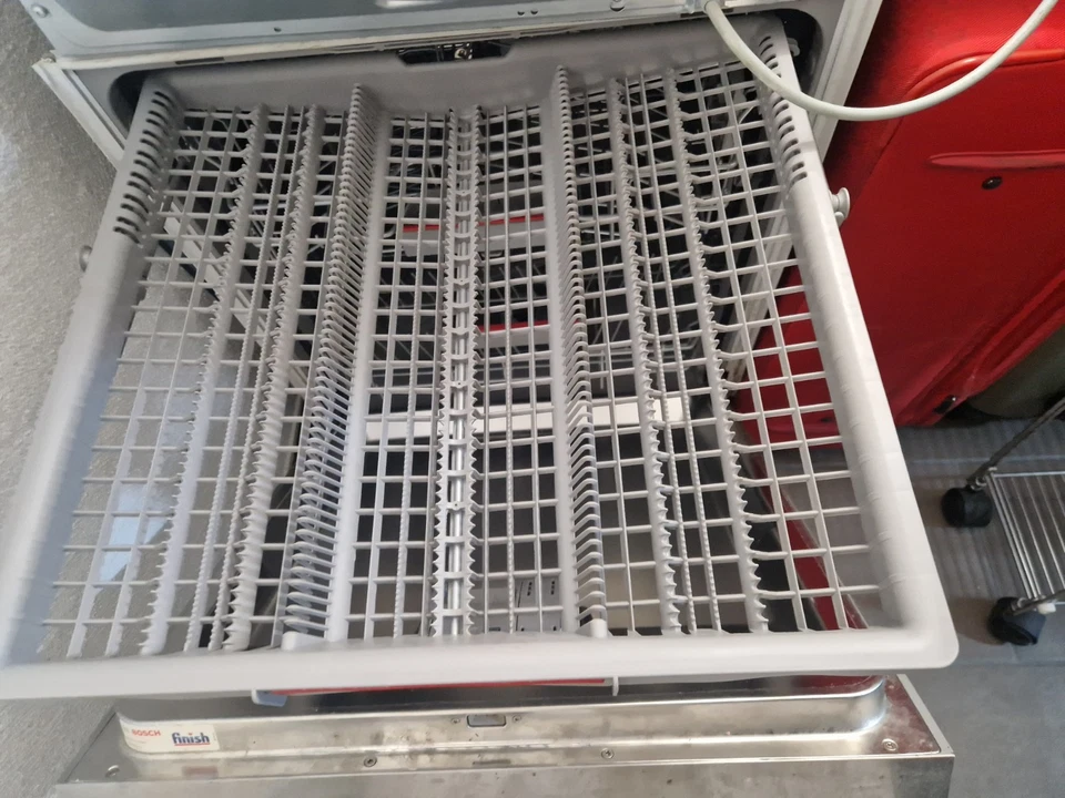 Bosch Spülmaschine - Bild 4 von 4