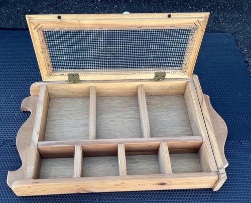 Vintage Primitive Wood Wall Spice Rack Cabinet Mesh Door Curio Display 27”x15” - Picture 6 of 19
