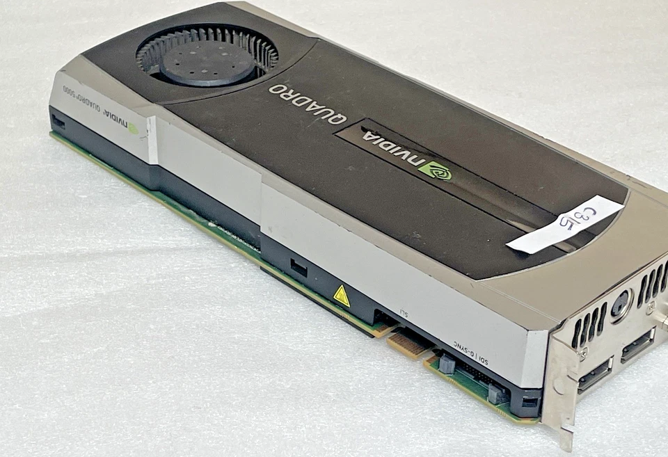 PNY Nvidia Quadro 5000 2.5GB GDDR5 PCIe Video Graphics Card - Image 3 of 4